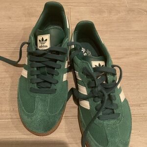 Adidas Samba OG “Collegiate Green Gum “ Size M 5.5